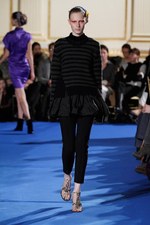ロココとマサイ族を融合させた、スポーティでゴージャスな女性たち-タクーン（THAKOON）の2011-12年秋冬コレクション｜写真15