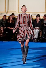 ロココとマサイ族を融合させた、スポーティでゴージャスな女性たち-タクーン（THAKOON）の2011-12年秋冬コレクション｜写真21