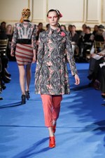 ロココとマサイ族を融合させた、スポーティでゴージャスな女性たち-タクーン（THAKOON）の2011-12年秋冬コレクション｜写真23