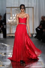 ヴィクトリア時代の華やかさの中に垣間見える荒々しさ‐ジェイソン ウー(JASON WU)の2011-12年秋冬コレクション｜写真37