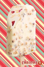 コールドストーンの新作「スイート ホワイト チョコベリー」コンビニでお店と同じ味わいが楽しめる｜写真1