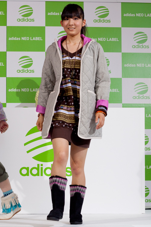 現役女子高生シンガー カイリー(Kylee)がアディダスのショーに登場｜写真8