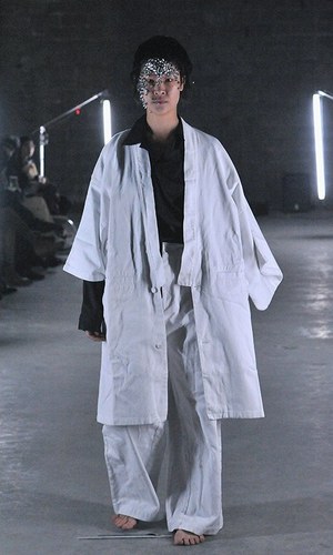 イクミ(IKUMI) 2016-17年秋冬 ウィメンズ&メンズコレクション  - 写真9