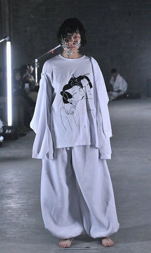 イクミ(IKUMI) 2016-17年秋冬 ウィメンズ&メンズコレクション  - 写真10