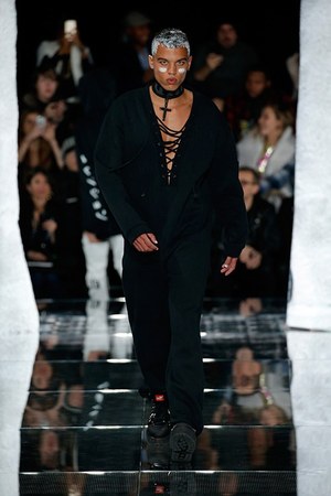 プーマ  バイ リアーナ(PUMA  BY RIHANNA) 2016-17年秋冬 ウィメンズ&メンズコレクション  - 写真20