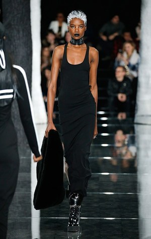 プーマ  バイ リアーナ(PUMA  BY RIHANNA) 2016-17年秋冬 ウィメンズ&メンズコレクション  - 写真48