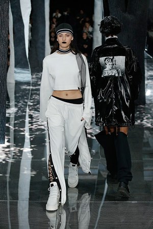 プーマ  バイ リアーナ(PUMA  BY RIHANNA) 2016-17年秋冬 ウィメンズ&メンズコレクション  - 写真65