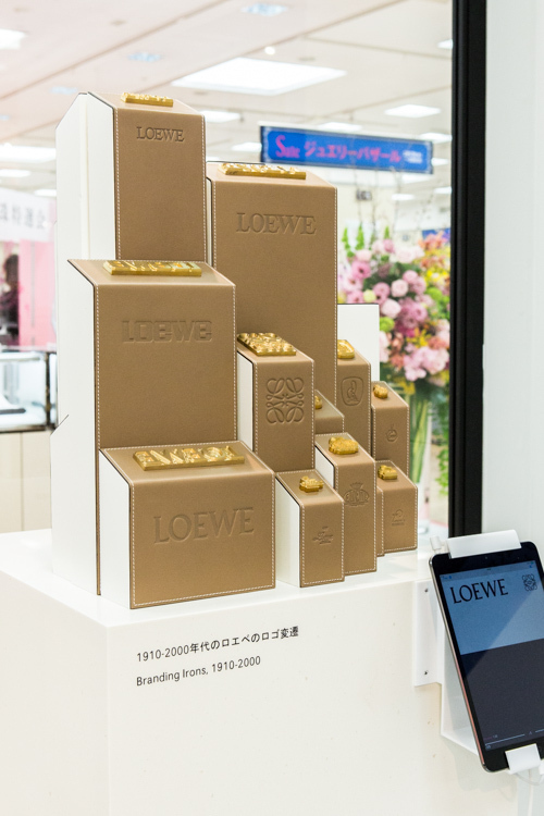 ロエベ(LOEWE) ロエベ展 パズル バッグ｜写真40