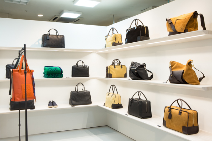 ロエベ(LOEWE) ロエベ展 パズル バッグ｜写真48