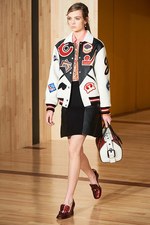 コーチ 2016年フォールコレクション - 慣れ親しんだアメリカンな要素を繋ぎ合わせた新・NYCスタイル｜写真6
