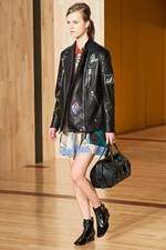 コーチ 2016年フォールコレクション - 慣れ親しんだアメリカンな要素を繋ぎ合わせた新・NYCスタイル｜写真30