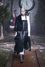 トム ブラウン ニューヨーク 2016年秋冬ウィメンズコレクション - 公園の貴婦人は紳士服を纏って｜写真25