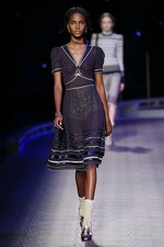 トミー ヒルフィガー 16年秋冬コレクション - 航海に想いを馳せて、ロマンティックなマリンスタイル｜写真10