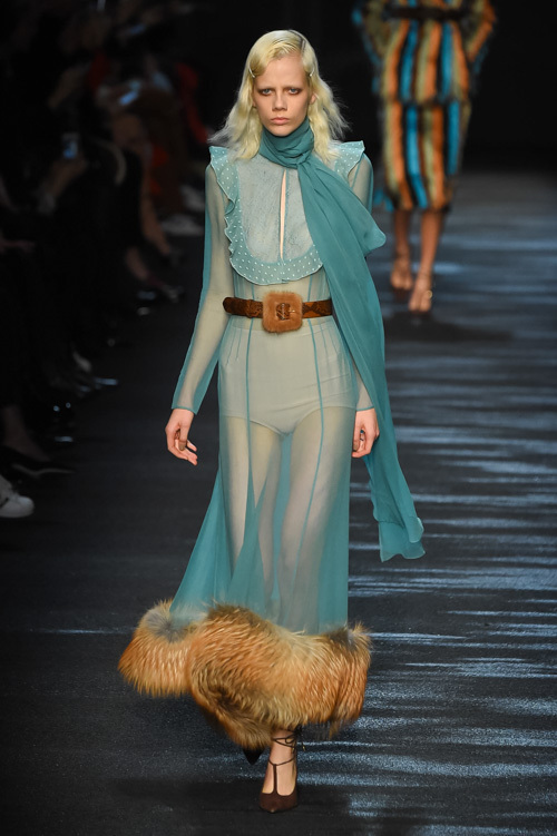 ブルマリン(Blumarine) 2016-17年秋冬 ウィメンズコレクション シルエット - 写真6