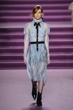 フィロソフィ ディ ロレンツォ セラフィニ 2016-17年秋冬 - 美しいシルエットは女の品格｜写真4