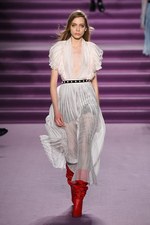 フィロソフィ ディ ロレンツォ セラフィニ 2016-17年秋冬 - 美しいシルエットは女の品格｜写真9