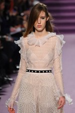 フィロソフィ ディ ロレンツォ セラフィニ 2016-17年秋冬 - 美しいシルエットは女の品格｜写真28