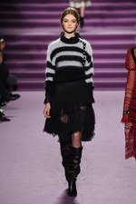 フィロソフィ ディ ロレンツォ セラフィニ 2016-17年秋冬 - 美しいシルエットは女の品格｜写真34