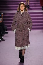 フィロソフィ ディ ロレンツォ セラフィニ 2016-17年秋冬 - 美しいシルエットは女の品格｜写真36