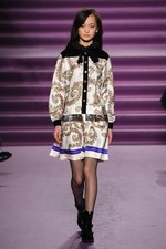 フィロソフィ ディ ロレンツォ セラフィニ 2016-17年秋冬 - 美しいシルエットは女の品格｜写真37