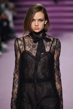 フィロソフィ ディ ロレンツォ セラフィニ 2016-17年秋冬 - 美しいシルエットは女の品格｜写真63