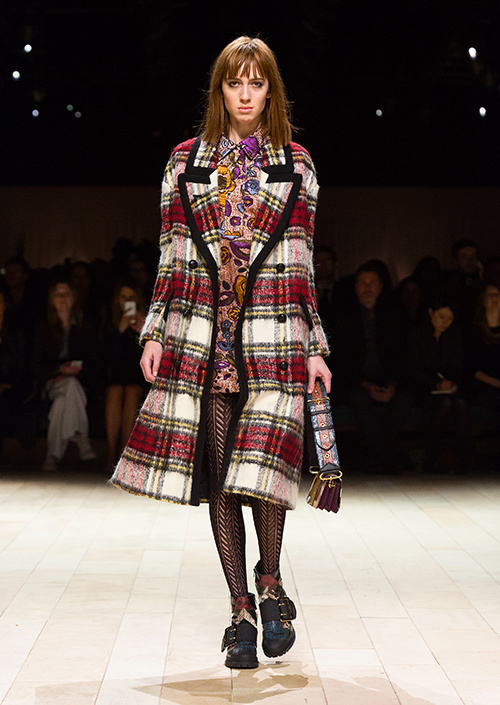 バーバリー(BURBERRY) 2016年春ウィメンズコレクション  - 写真20