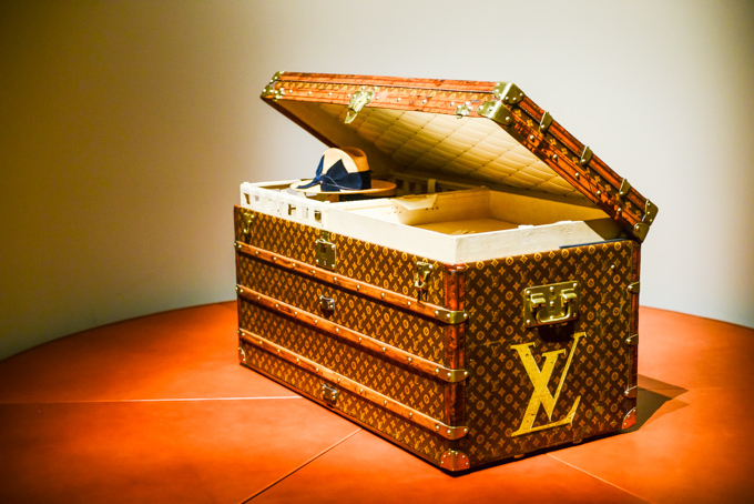 展覧会「旅するルイ・ヴィトン」の展示物、アーカイブバッグ