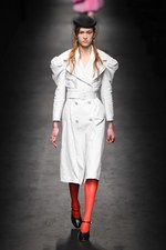 グッチ 2016-17年秋冬コレクション - 豊かな感性で築き上げる折衷主義｜写真1