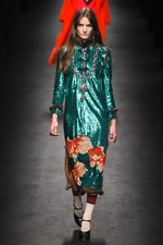 グッチ 2016-17年秋冬コレクション - 豊かな感性で築き上げる折衷主義｜写真4