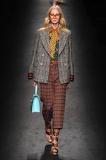 グッチ 2016-17年秋冬コレクション - 豊かな感性で築き上げる折衷主義｜写真9