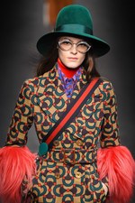 グッチ 2016-17年秋冬コレクション - 豊かな感性で築き上げる折衷主義｜写真107