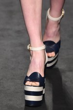 グッチ 2016-17年秋冬コレクション - 豊かな感性で築き上げる折衷主義｜写真13