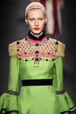 グッチ 2016-17年秋冬コレクション - 豊かな感性で築き上げる折衷主義｜写真77