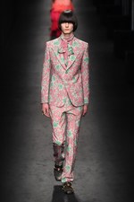 グッチ 2016-17年秋冬コレクション - 豊かな感性で築き上げる折衷主義｜写真85