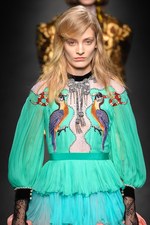 グッチ 2016-17年秋冬コレクション - 豊かな感性で築き上げる折衷主義｜写真88