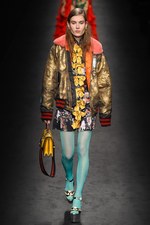 グッチ 2016-17年秋冬コレクション - 豊かな感性で築き上げる折衷主義｜写真94