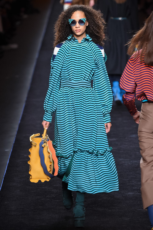 フェンディ(FENDI) 2016-17年秋冬 ウィメンズコレクション  - 写真11