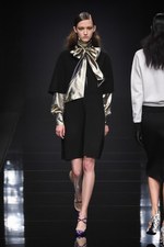 アンテプリマ 2016-17年秋冬コレクション - 美しい薔薇は強さを秘めている｜写真15