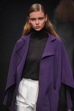 アンテプリマ 2016-17年秋冬コレクション - 美しい薔薇は強さを秘めている｜写真21