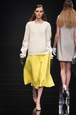 アンテプリマ 2016-17年秋冬コレクション - 美しい薔薇は強さを秘めている｜写真46