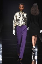 アンテプリマ 2016-17年秋冬コレクション - 美しい薔薇は強さを秘めている｜写真51