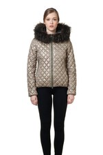 デュベティカ(DUVETICA) 女性らしさ｜写真7