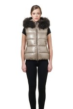 デュベティカ(DUVETICA) 女性らしさ｜写真40