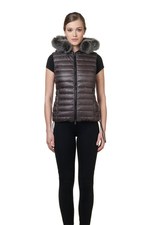 デュベティカ(DUVETICA) 女性らしさ｜写真44