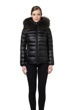 デュベティカ(DUVETICA) 女性らしさ｜写真48