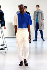 イッセイ ミヤケ メン(ISSEY MIYAKE MEN)2012春夏コレクション｜写真6