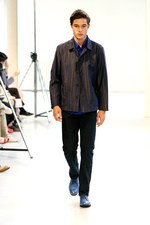イッセイ ミヤケ メン(ISSEY MIYAKE MEN)2012春夏コレクション｜写真18