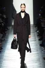 ボッテガ・ヴェネタ 2016-17年秋冬ウィメンズコレクション - 秘めることで生まれる美｜写真14