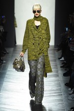 ボッテガ・ヴェネタ 2016-17年秋冬ウィメンズコレクション - 秘めることで生まれる美｜写真18