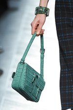 ボッテガ・ヴェネタ 2016-17年秋冬ウィメンズコレクション - 秘めることで生まれる美｜写真27